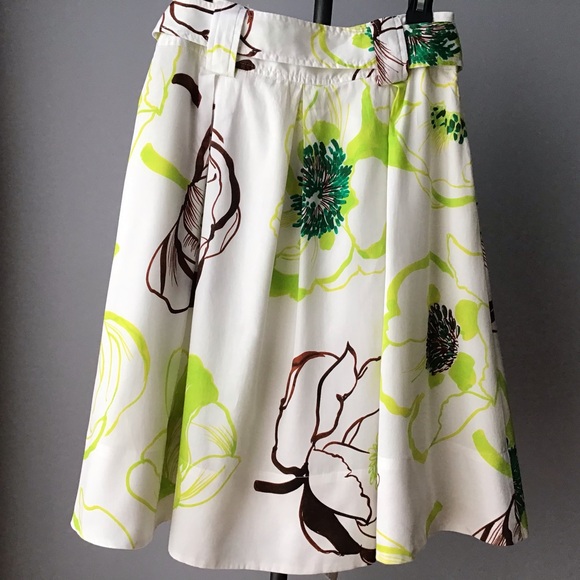 Zara white neon green floral print cotton midi skirt size Medium - Picture 2 of 5